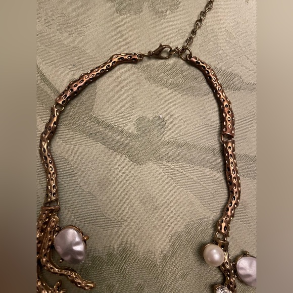 Organic Design of Bronze Tree Branch Faux Pearls & Rhinestone Statement Necklace - Picture 10 of 15